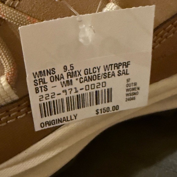 SOREL BOOTS - Picture 2 of 2